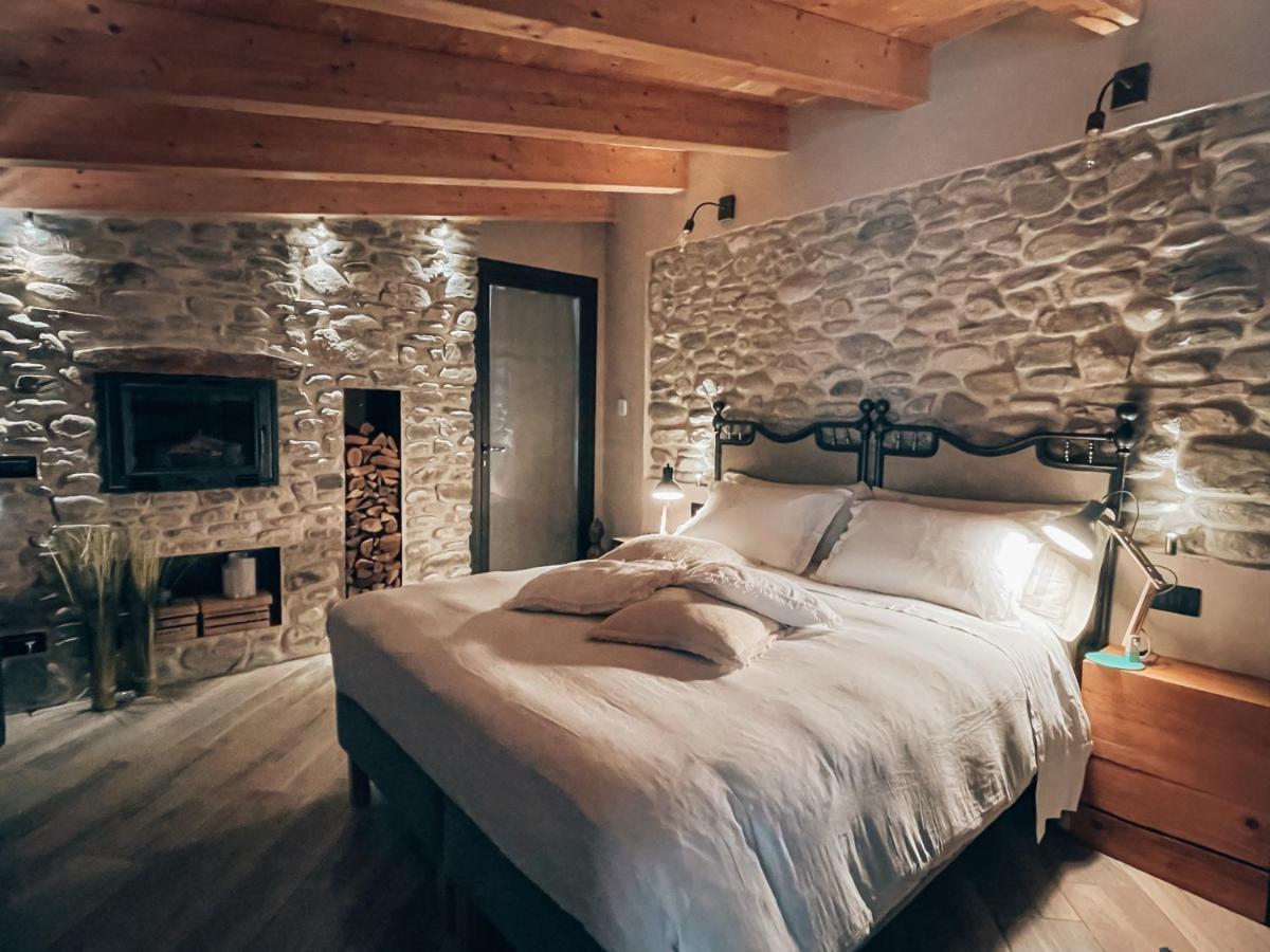 Bed and Breakfast Talking Stones Дольчеаккуа Екстер'єр фото